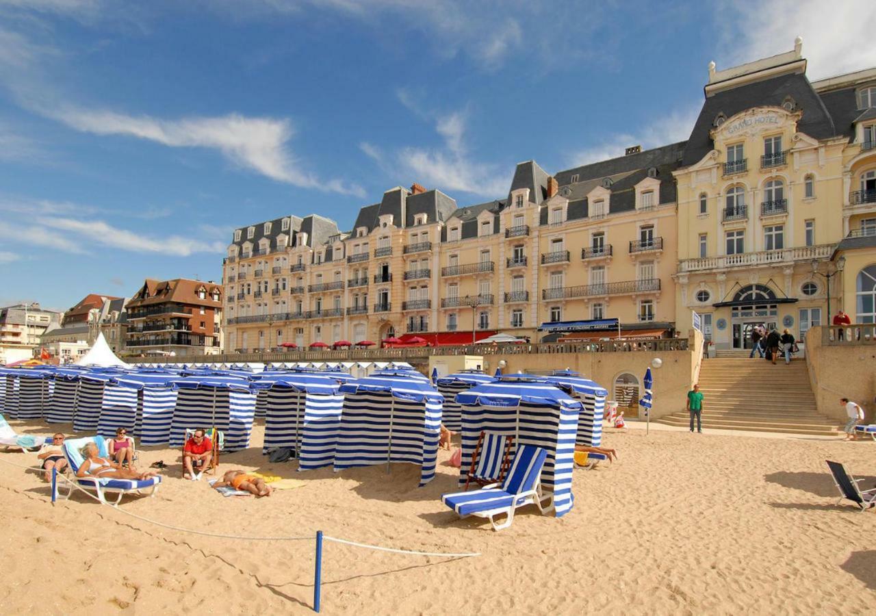 Appartement Bien-être 2 chambres au coeur de Cabourg - Exterior foto